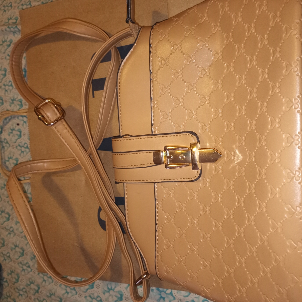 Elegant Tan Designer Shoulder Bag